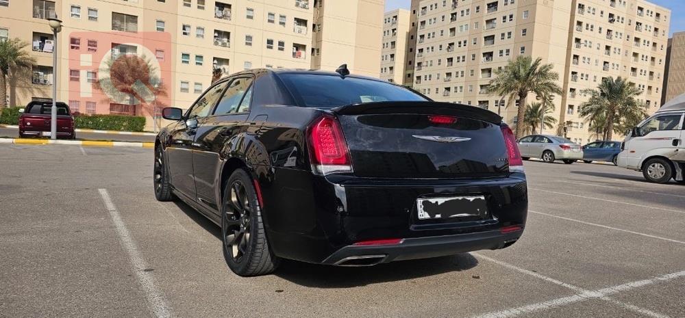 Chrysler 300